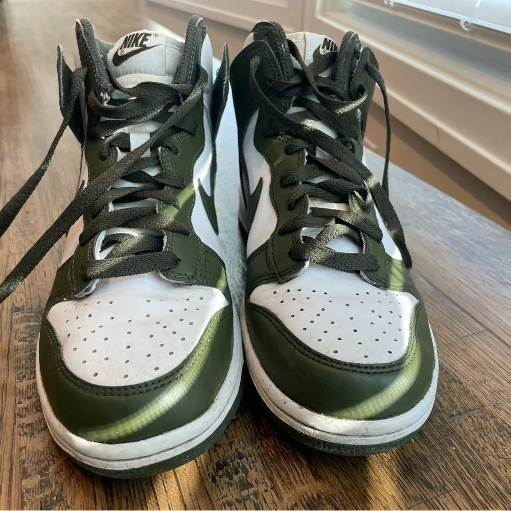 Nike Dunk High Retro Sneakers Cargo Khaki - Green-White Size 7y